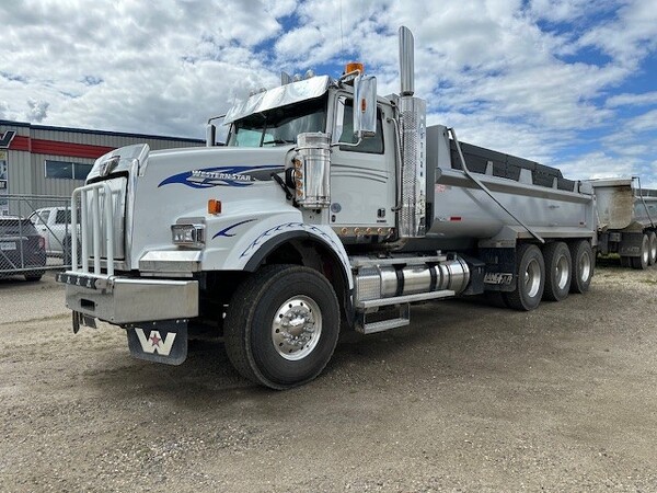 WESTERN STAR 4900SB 2022