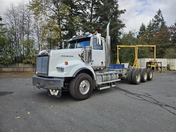 WESTERN STAR 4900 2022