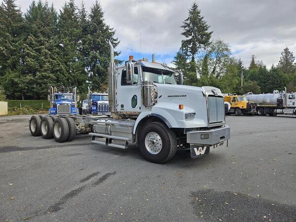 WESTERN STAR 4900 2022