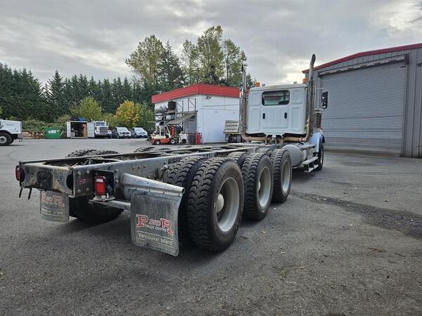 WESTERN STAR 4900 2022