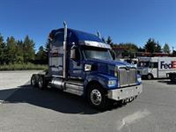 WESTERN STAR 49X 2023
