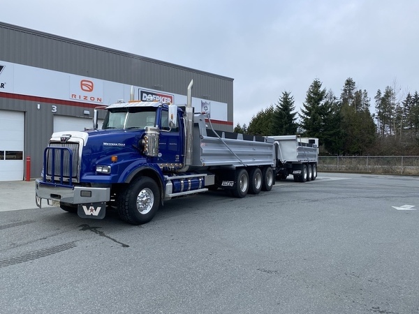 WESTERN STAR 4900SA 2022
