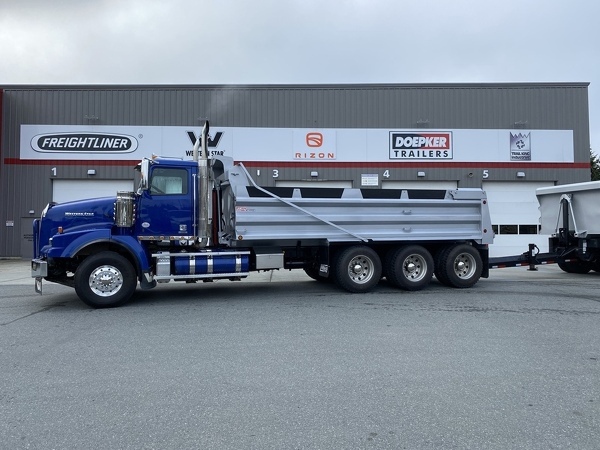 WESTERN STAR 4900SA 2022