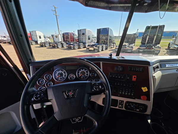 WESTERN STAR 5700XE 2021