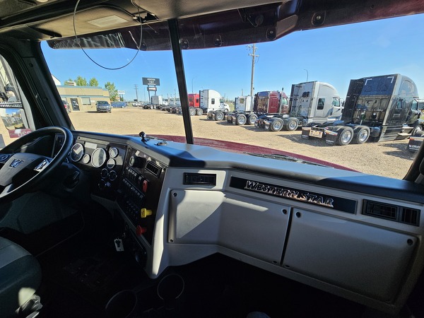 WESTERN STAR 5700XE 2021