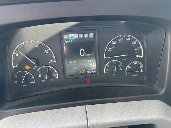 FREIGHTLINER CASCADIA 2022